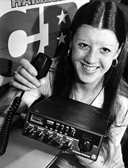 Mirror/0900to0999 00907/cashier doreen bone dixons new legal cb radios Mirror/0900to0999 00907/cashier doreen bone dixons new legal cb radios