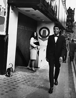 Muhammad Ali Gallery: Cassius Clay in London ahead of his world title fight with Henry Cooper