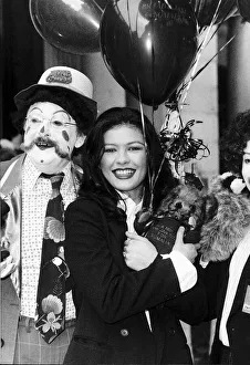 Catherine Zeta Jones Actress Lasunches The Charity 'Jam And Bread Catherine Zeta Jones Actress Lasunches The Charity 'Jam And Bread