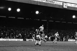 00260 Gallery: Charlton 0 v. Arsenal 2. Division One Football. November 1986 LF20-20-018