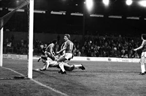 00260 Gallery: Charlton 0 v. Arsenal 2. Division One Football. November 1986 LF20-20-007