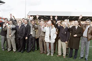 Images Dated 5th December 1992: Charlton Athletic return to their former home The Valley