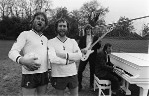 Chas and Dave help Tottenham Hotspur record a song 1982 accompanied by Glenn Hoddle Chas and Dave help Tottenham Hotspur record a song 1982 accompanied by Glenn Hoddle