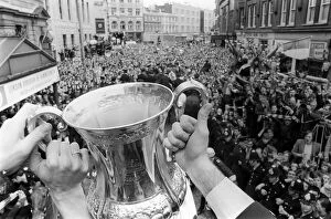 Images Dated 30th April 1970: Chelsea Return with the FA Cup after they had beaten Leeds in the replay at Old Trafford