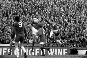 Images Dated 9th January 1970: Chelsea v. Manchester United. January 1970 71-00225-014
