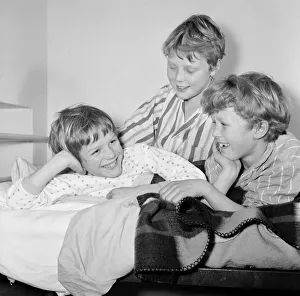 The children of British singer and actor Gary Miller; Jonty, Pip and Kit The children of British singer and actor Gary Miller; Jonty, Pip and Kit