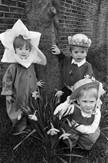 Children from Netherton playgroups lined up for an Easter bonnet parade in a full morning