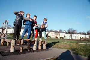 Images Dated 22nd November 1988: Children playing in Plymouth Estate. 22nd November 1988