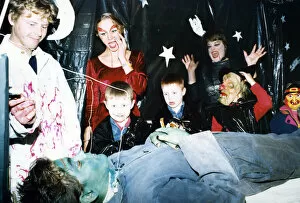 Images Dated 31st October 1993: Children visiting the Botanic Centre, Middlesbrough during Halloween had an extra