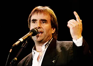 Chris De Burgh singer and songwriter performing at the Kurdism Concert in 1991 Chris De Burgh singer and songwriter performing at the Kurdism Concert in 1991