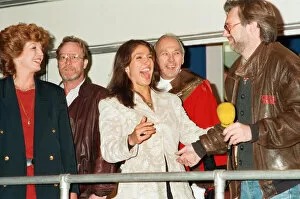 Images Dated 24th November 1994: Christmas light switch on at Broad Street Mall, Reading