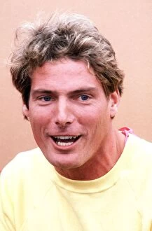 Images Dated 5th November 1996: Christopher Reeve actor in the TV programme Its a Royal Knockout at Alton Towers