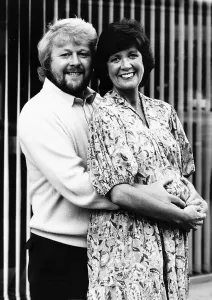 Cilla Black Singer/TV Presenter with husband Bobby Willis arm's round waist MSI Cilla Black Singer/TV Presenter with husband Bobby Willis arm's round waist MSI