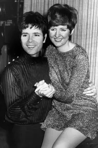 CLIFF RICHARD AND CILLA BLACK - MARCH 1968 CLIFF RICHARD AND CILLA BLACK - MARCH 1968