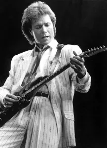 Images Dated 7th December 1988: Cliff Richard in concert at the National Exhibition Centre, Birmingham