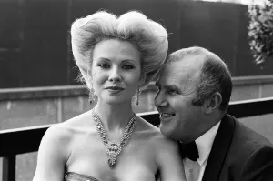 Entertaniment Gallery: Clive James and Pamela Stephenson pictured at London Weekend television. 27th May 1981