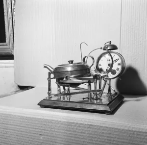 Clock and Kettle Tea Maker shown at The Fantasies Clock and Kettle Tea Maker shown at The Fantasies