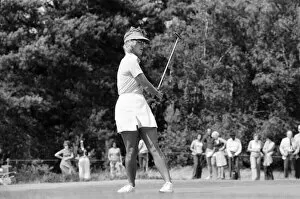 Images Dated 9th August 1975: Colgate European Womens Golf Tournament, Sunningdale. 9th August 1975