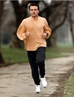 Images Dated 20th February 1991: Colin Aldridge actor - jogging