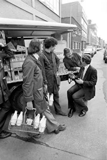 Images Dated 18th April 1975: Colin Wills with milkmen from Clifton Street depot of Express Dairy. April 1975