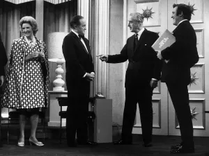 Comedian Bob Hope on This is Your Life with Eamonn Andrews Comedian Bob Hope on This is Your Life with Eamonn Andrews