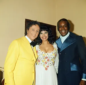 Comedian Ken Dodd with Wilma Reading and Lovelace Watkins. 1975 Comedian Ken Dodd with Wilma Reading and Lovelace Watkins. 1975