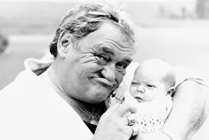 Comedian Les Dawson with baby Alexander Rigby 1987 Comedian Les Dawson with baby Alexander Rigby 1987