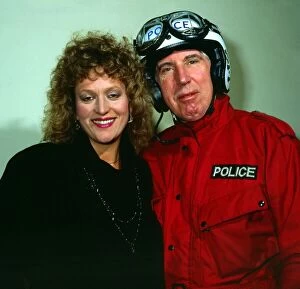 Images Dated 1st November 1984: Comedian Rikki Fulton with Barbara Dickson in the television programme Supercop