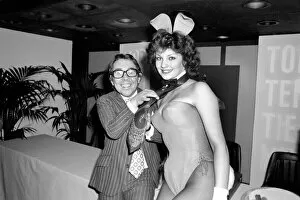 Images Dated 23rd April 1975: Comedian Ronnie Corbett at the Tie Manufacturers Association Top Ten Tie men contest of