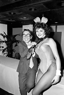 Images Dated 23rd April 1975: Comedian Ronnie Corbett at the Tie Manufacturers Association Top Ten Tie men contest of