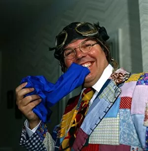 Images Dated 1st April 1986: Comedian Roy Chubby Brown wearing colourful suit Circa April 1986