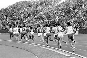 Images Dated 19th July 1970: Commonwealth Games, Edinburgh: Athletics. Taylor (130) leads from Clarke