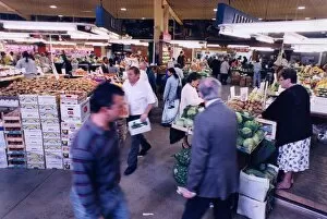 Images Dated 17th September 1993: Coventry Retail Market. 17th September 1993