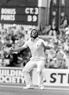 Images Dated 31st August 1981: Cricket The Ashes England v Australia 6th Test at The Oval August 1981 Ian Botham