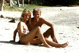 00479 Gallery: Cricketer David Gower cricketer with girlfriend Thorrun Nash on the beach during their