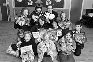 Images Dated 4th December 1991: Crosland Hill Methodist Church collecting toys for Examiner Christmas Toy appeal