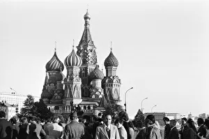Crowds gather in front of The Cathedral of Vasily the Blessed Crowds gather in front of The Cathedral of Vasily the Blessed