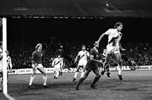 Images Dated 15th November 1980: Crystal Palace v. Liverpool. November 1980 LF05-18-037 The final score was a two