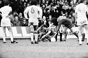 Images Dated 15th November 1980: Crystal Palace v. Liverpool. November 1980 LF05-18-025 The final score was a two
