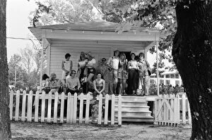 Images Dated 27th August 1973: Daily Mirror Competition Winners visit the birthplace of Elvis Presley in Tupelo