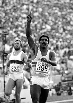 Daley Thompson winning Decathlon 400m at the 1984 Olympics in Los Angeles