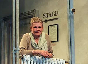 Images Dated 10th February 1998: DAME JUDI DENCH ARCHIVE - 10 February 1998