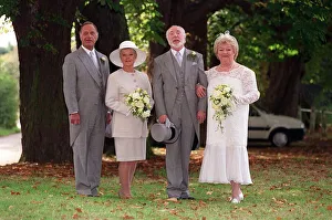 Images Dated 24th September 1993: Dame Judi Dench September 1993 with co star Geoffrey Palmer pictured during wedding