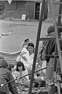 Images Dated 31st May 1990: Darling Buds of May filming in Folkestone 31st May 1991