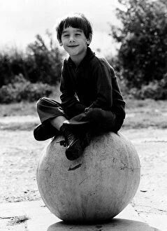 Darren Stare and his 6.5st pumpkin 1984
