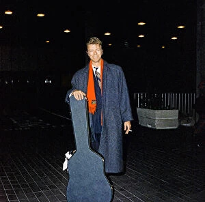 David Bowie Gallery: David Bowie at London Airport. (note Heathrow or Gatwick unclear
