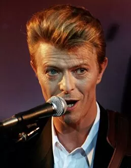 Images Dated 27th October 1995: David Bowie singer October 1995
