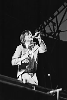Images Dated 26th May 1974: David Cassidy in concert at White City Stadium, West London on Sunday 26th May 1974
