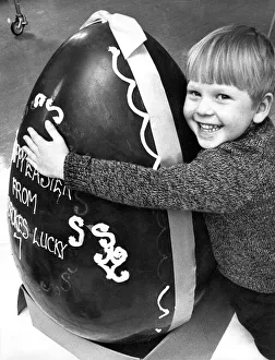 David Hall receives a giant Easter egg from the staff and players at Ladbrokes Bingo David Hall receives a giant Easter egg from the staff and players at Ladbrokes Bingo
