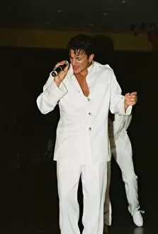 Images Dated 6th October 1997: A Day In The Life of singer Peter Andre, 6th October 1997